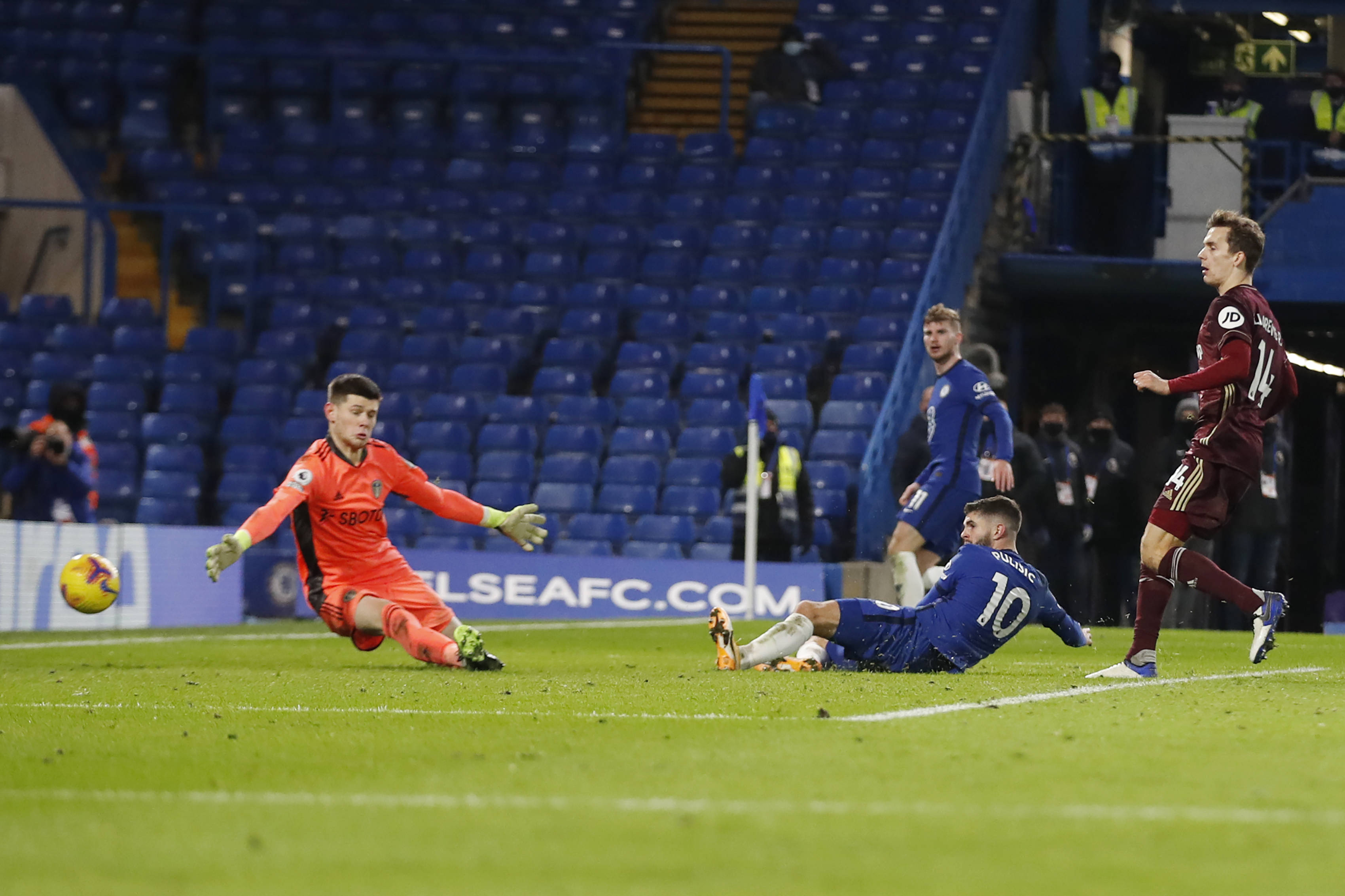 的争议判罚 的争议判罚